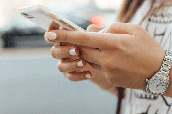 Optimierung von Online-Produkt-Inhalten und E-Commerce-Werbung